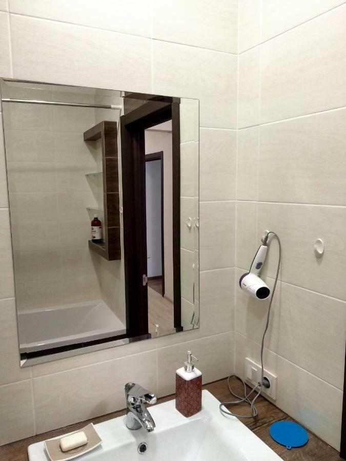 Апартаменти Двокімнатні В Центрі Міста На Ерусалимці Поруч З Фонтаном Рошен Vínnytsia Exterior foto